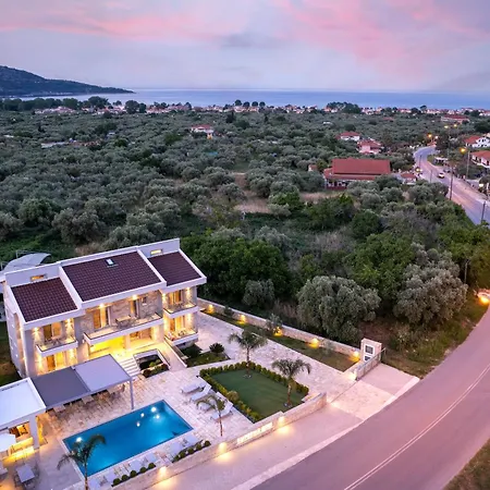 Aparthotel Supreme Luxury