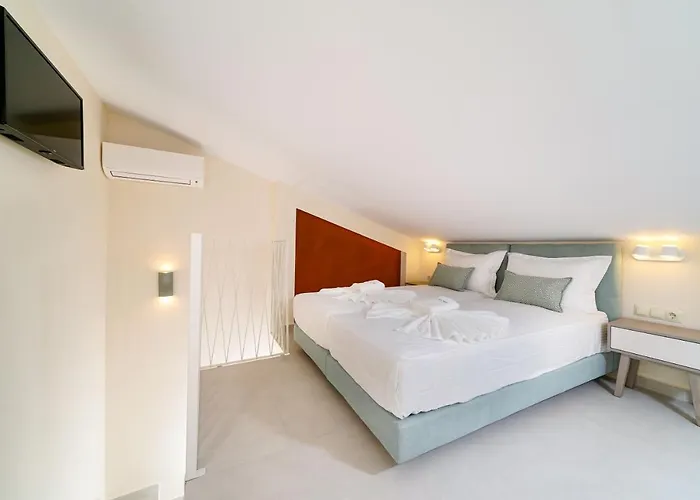 Supreme Luxury 斯卡拉伯塔麦斯